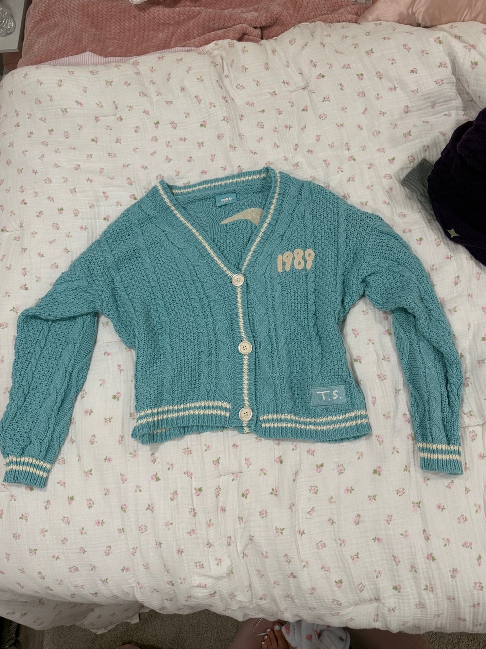 Authentic Taylor Swift 1989 Cardigan